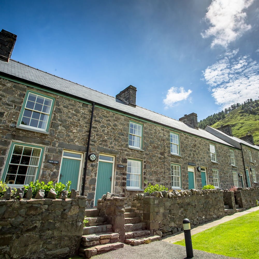 nant-gwrtheyrn-cottages-10.jpg
